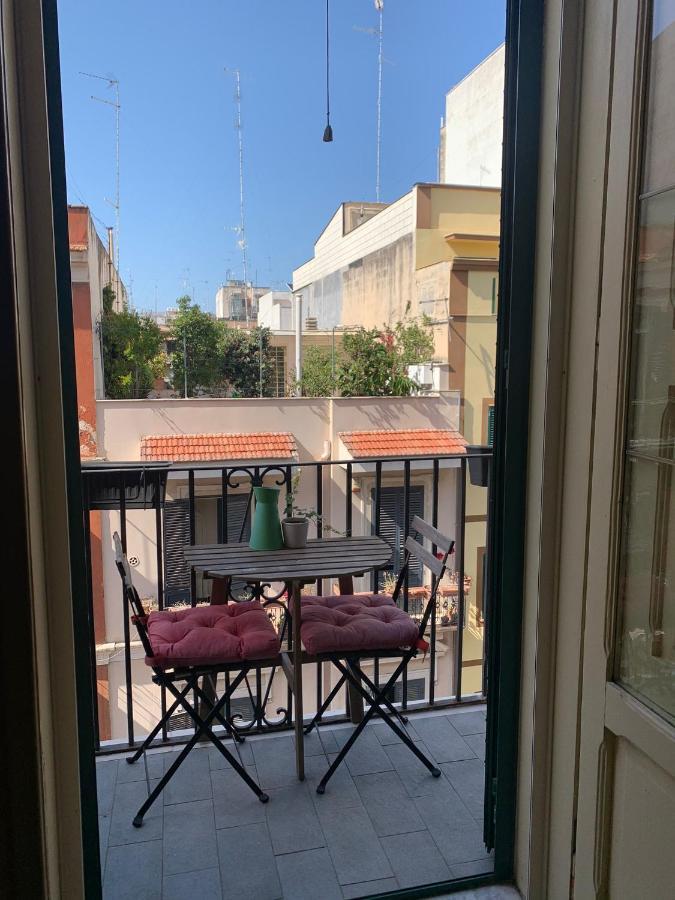 Apartamento Palazzo Dei Tabacchi Bari Exterior foto